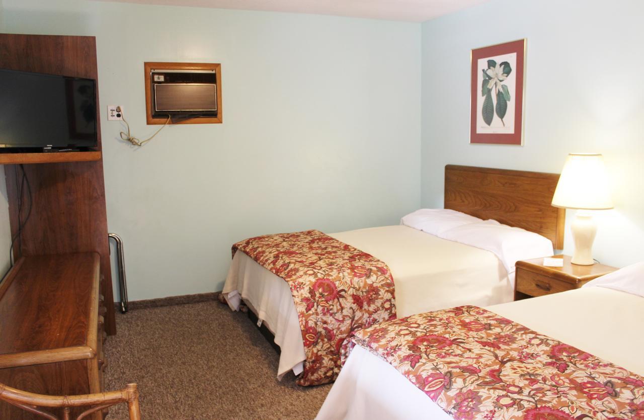 Barberry Court Motel &Cabins Lake George Exterior foto