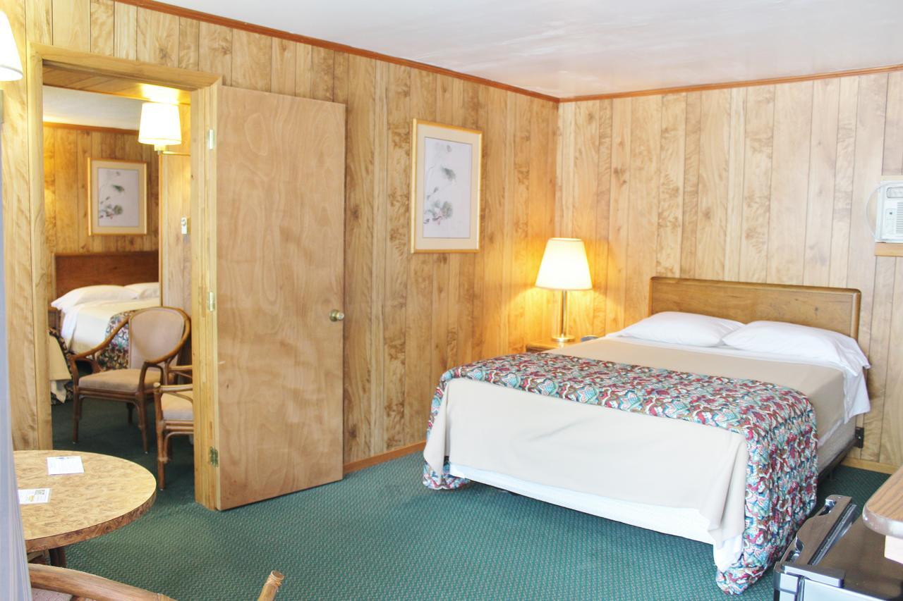 Barberry Court Motel &Cabins Lake George Exterior foto